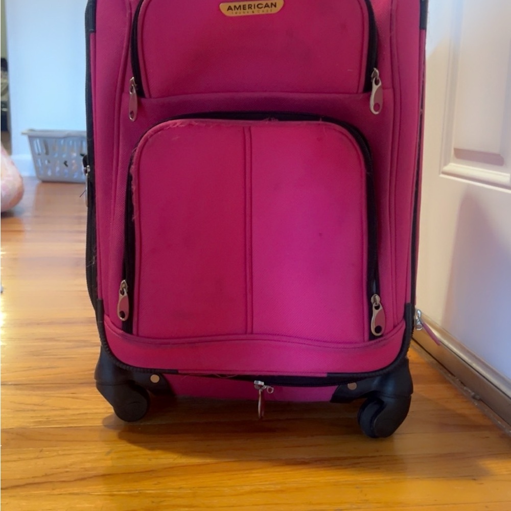 American Tourister Fuchsia Travel Suitcase